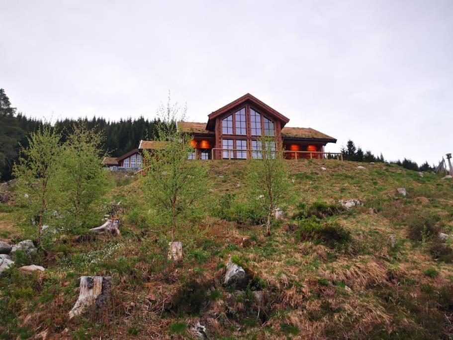 Cabin In Beautiful Surroundings At Harpefossen Nordfjordeid Bagian luar foto