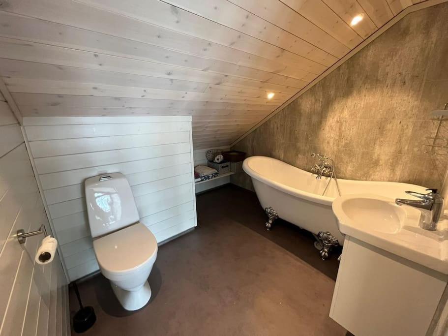 Cabin In Beautiful Surroundings At Harpefossen Nordfjordeid Bagian luar foto