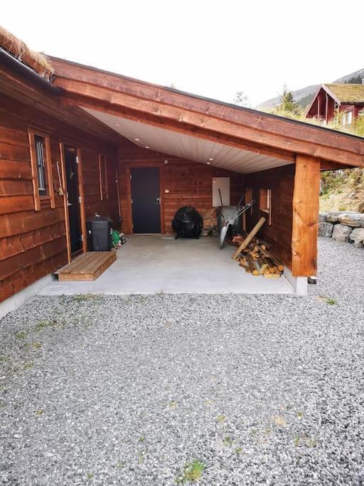 Cabin In Beautiful Surroundings At Harpefossen Nordfjordeid Bagian luar foto