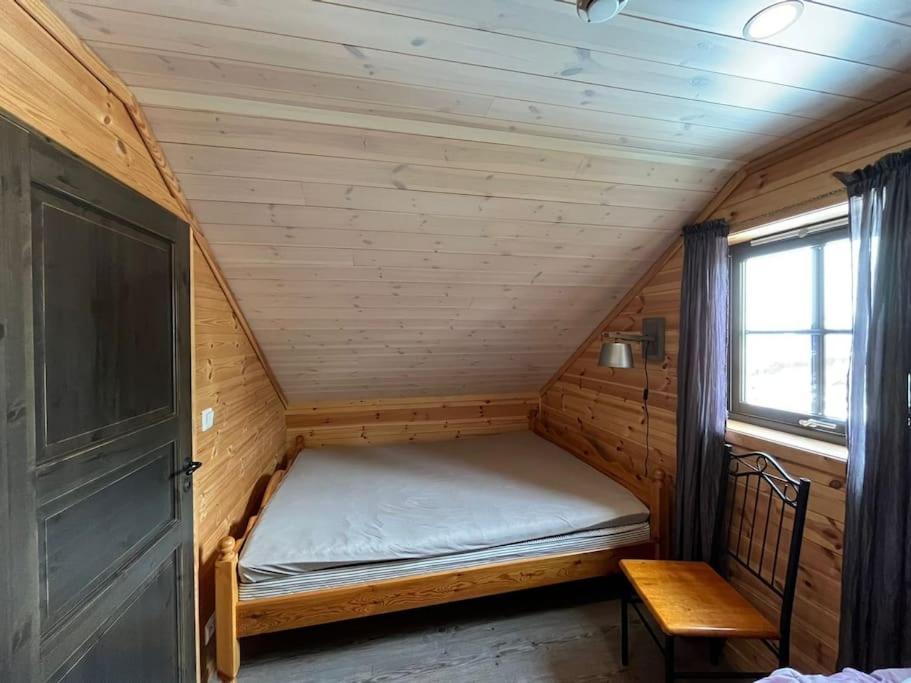 Cabin In Beautiful Surroundings At Harpefossen Nordfjordeid Bagian luar foto